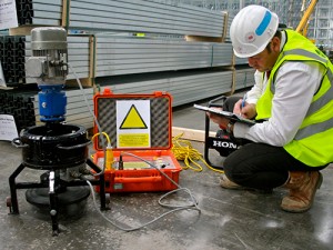 Face Engineer carrying out abrasion tests on site